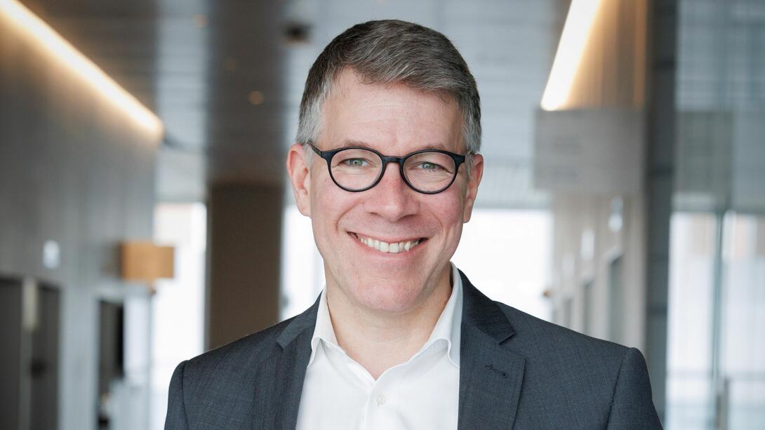 Markus Giesler, Professor of Marketing at Schulich School of Business, created “Customer Experience Design,” the world’s first MBA course on customer experience. He is also a faculty co-director at Columbia Business School Executive Education.